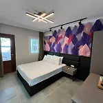 Hotel Lizbonia *