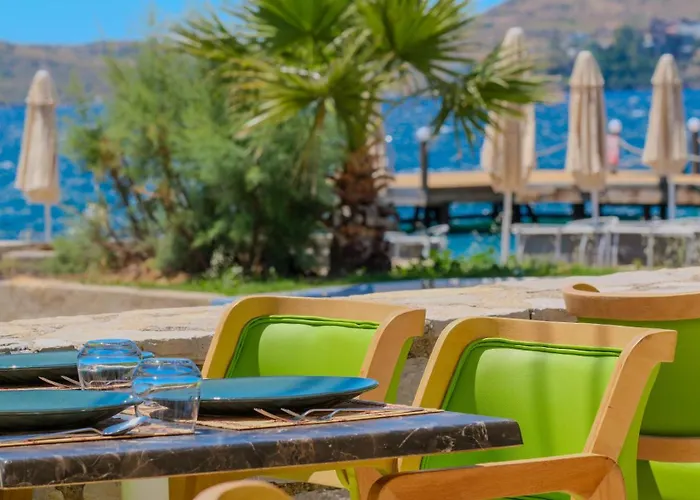 Lizbonia Hotel *