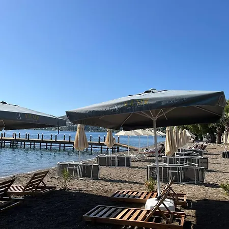 Lizbonia Hotel